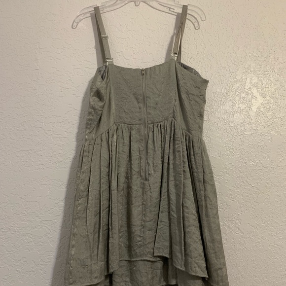 Forever 21 Cocktail Dress - Picture 2 of 3